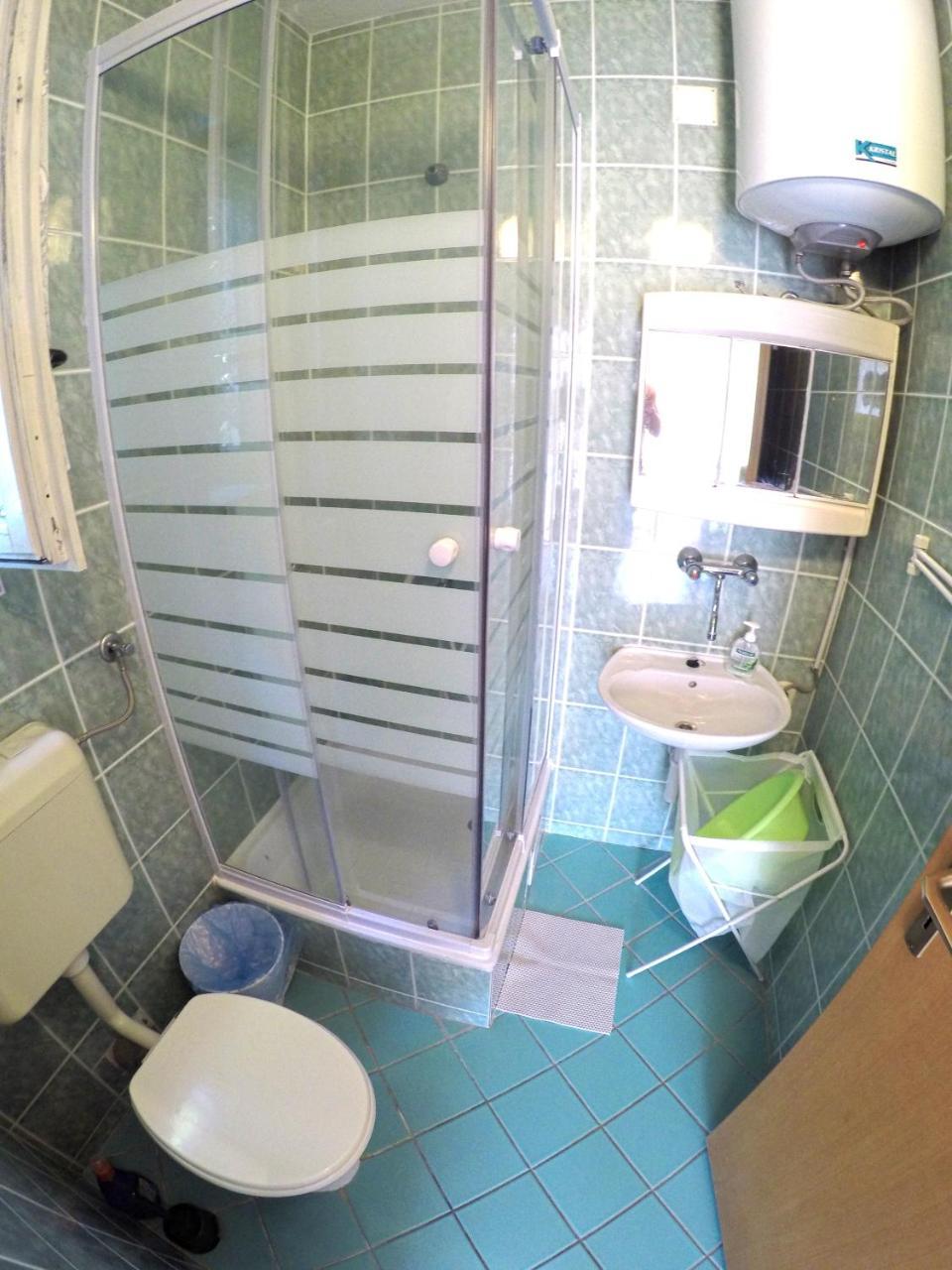 Blue City Apartment'S Repic Biograd Na Moru Exteriör bild